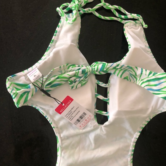 Swimsuit - Picture 6 of 6